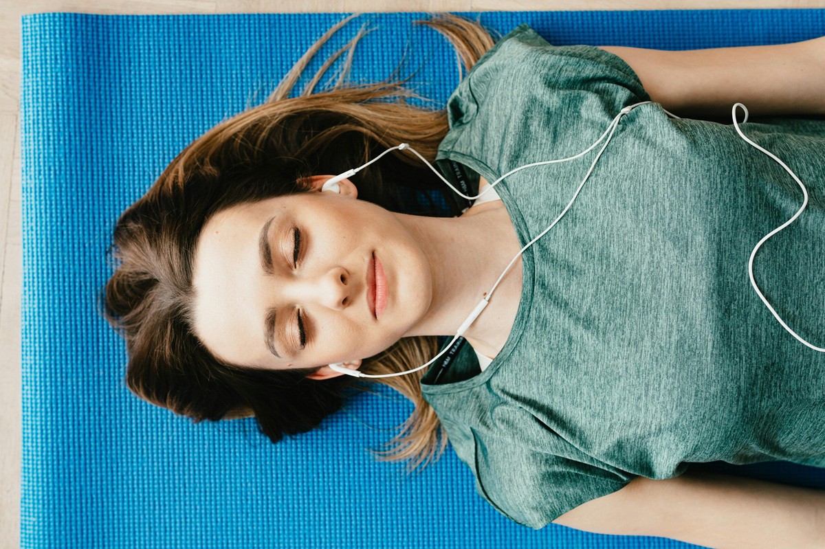 Mantras e Neurociência: como o som transforma o seu cérebro