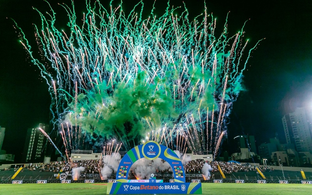 Torcida do Maringá promete festa contra o Atlético-MG na Copa do Brasil de 2025. Foto: Divulgação/MFC