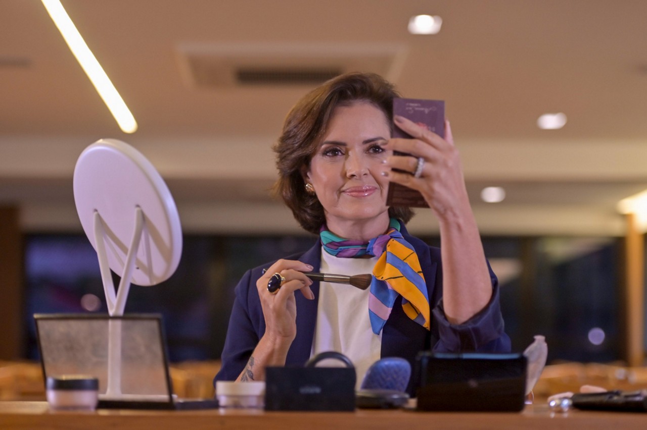 Lilia Gouveia é digital influencer e faz conteúdos para o público maduro