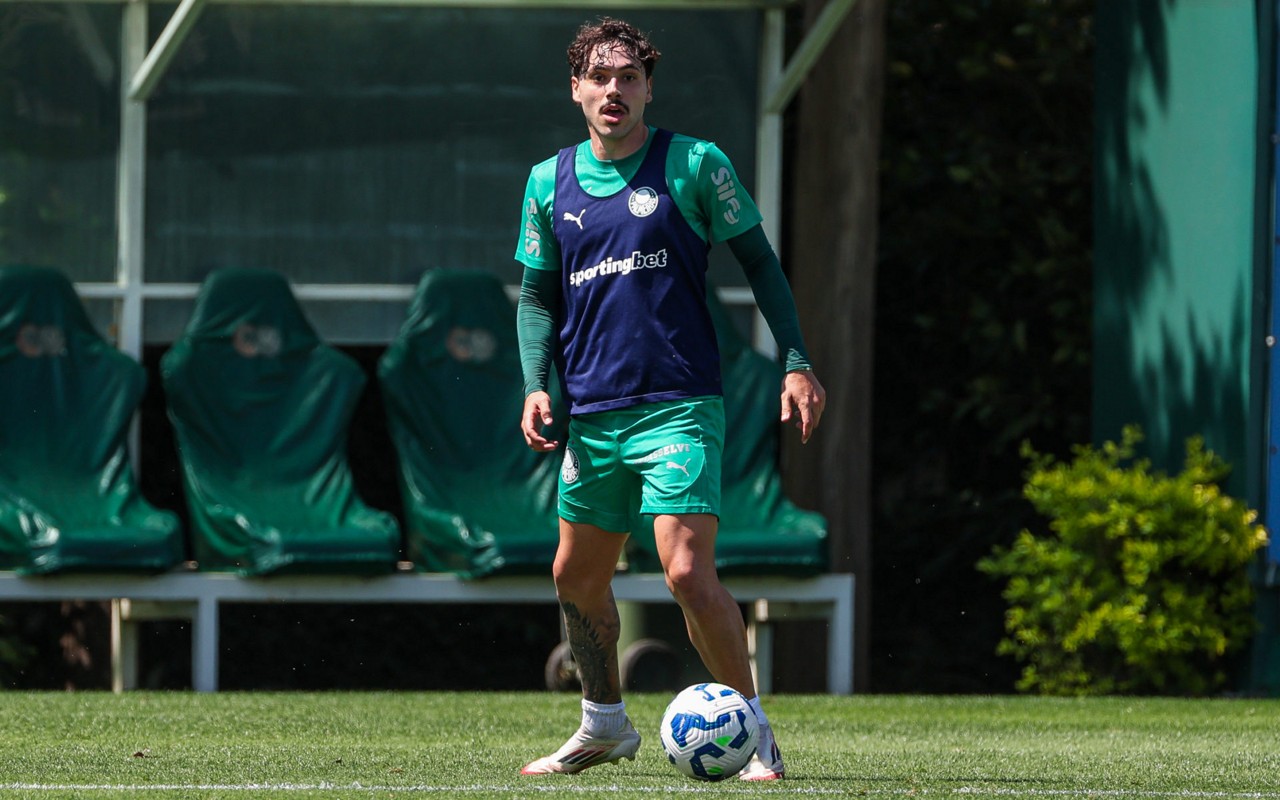 Os atletas da SE Palmeiras, durante treinamento na Academia de Futebol, em São Paulo-SP. (Foto: Fabio Menotti/Palmeiras/by Canon)