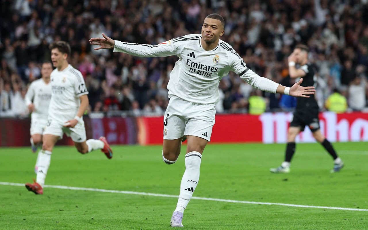 Kylian Mbappé na partida do Real Madrid contra o Leganés, valida pela 29ª rodada da La Liga (Créditos: Thomas Coex / AFP)