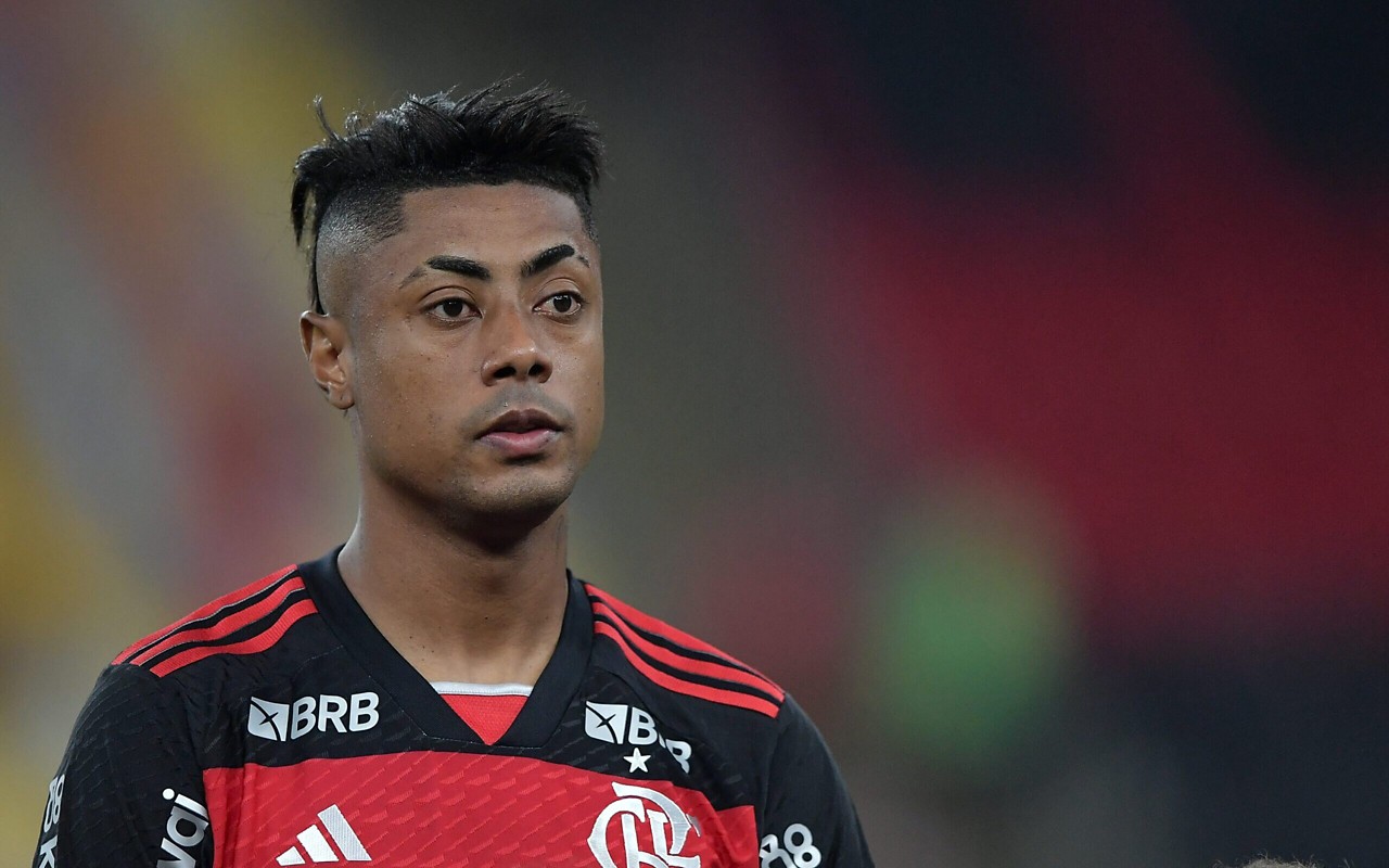 Bruno Henrique em ação pelo Flamengo (Foto: Thiago Ribeiro/AGIF)