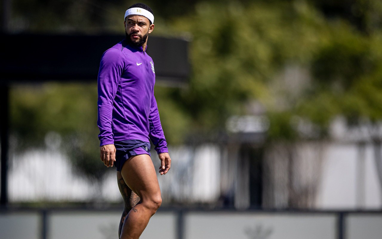Memphis é dúvida no Timão para o Clássico Alvinegro (Foto: Rodrigo Coca/Ag.Corinthians)