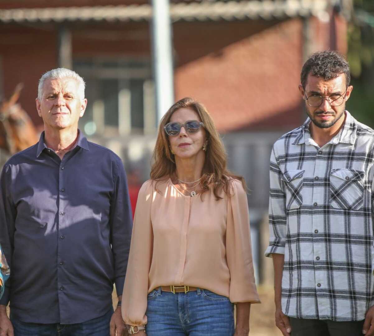 O vice-presidente de Finanças do Sistema Faemg Senar, Renato Laguardia; a presidente da Associação Brasileira dos Criadores do Cavalo Mangalarga Marchador (ABCCMM), Cristiana Gutierrez; e o prefeito de Barbacena, Carlos Du