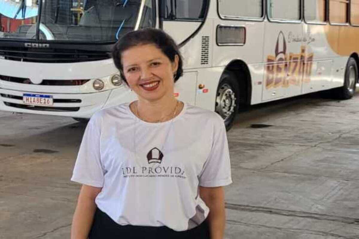 Vanessa Ferrari, Diretora Executiva do Instituto Dom Luciano Mendes de Almeida - IDL PróVida. 
