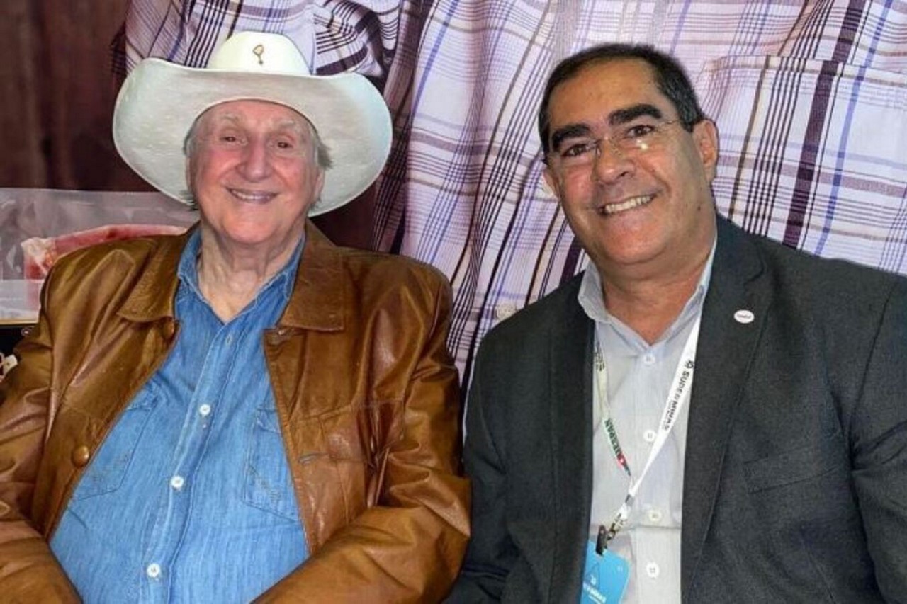 Cantor Sérgio Reis e Adriano Pacheco, Diretor Comercial da Saudali