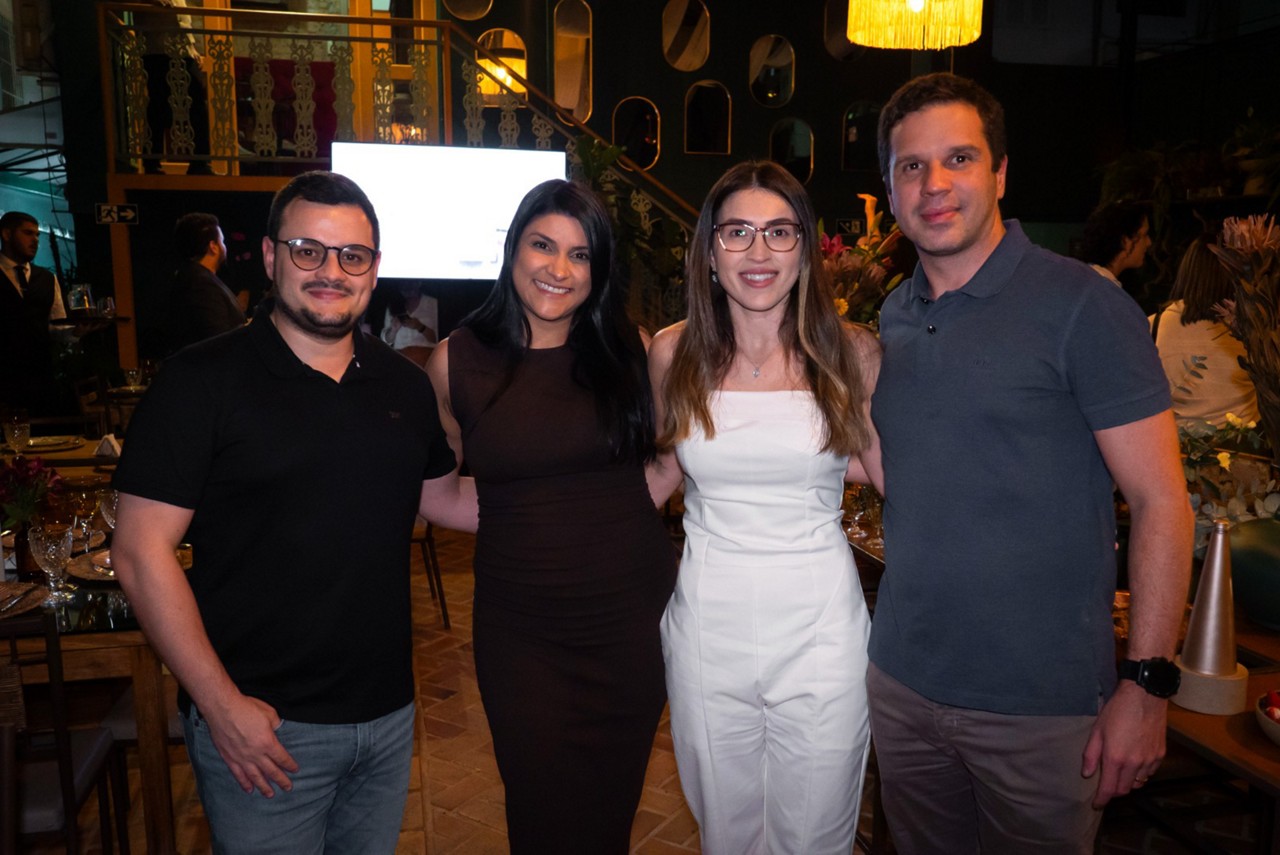 Luiz Moura (VOLL), Polliana Lima (Afya) Jordana Souza (VOLL) e Luciano Brandão (VOLL). 