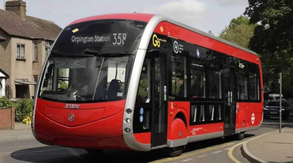 Novo ônibus elétrico de Londres - Seis minutos de recarga são suficientes para continuação de trajeto
