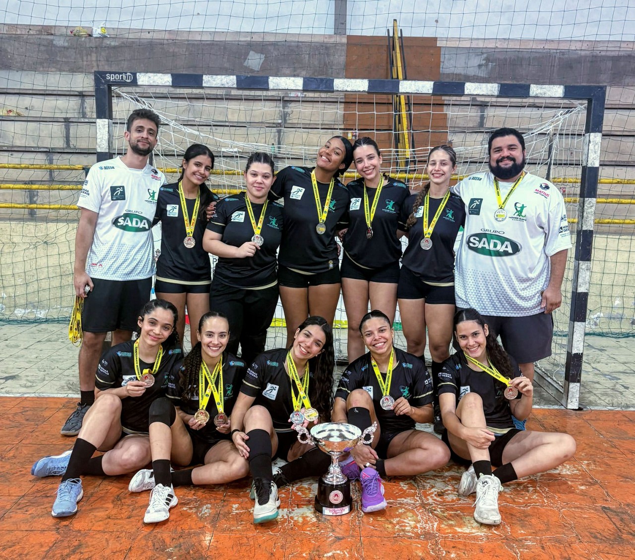 Montes Claros Handebol/AEESB conquista o vice-campeonato Mineiro Juvenil nas categorias masculina e feminina
