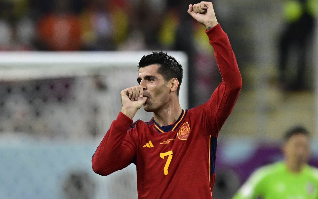 Morata em ação pela seleção espanhola (Foto: Javier Soriano/AFP)