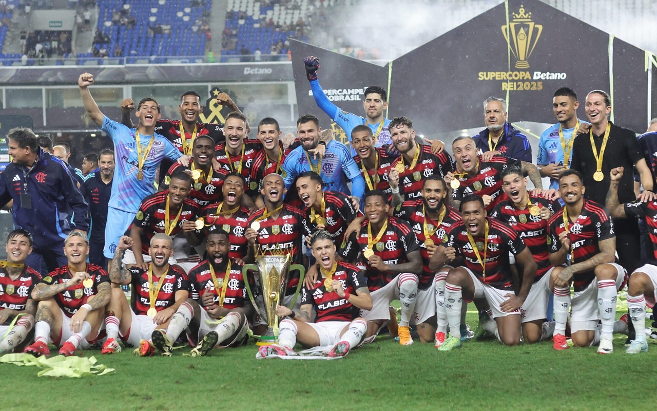 Flamengo foi campeão da Supercopa do Brasil de 2025 no último domingo (2) (Foto: Fernando Torres/AGIF)