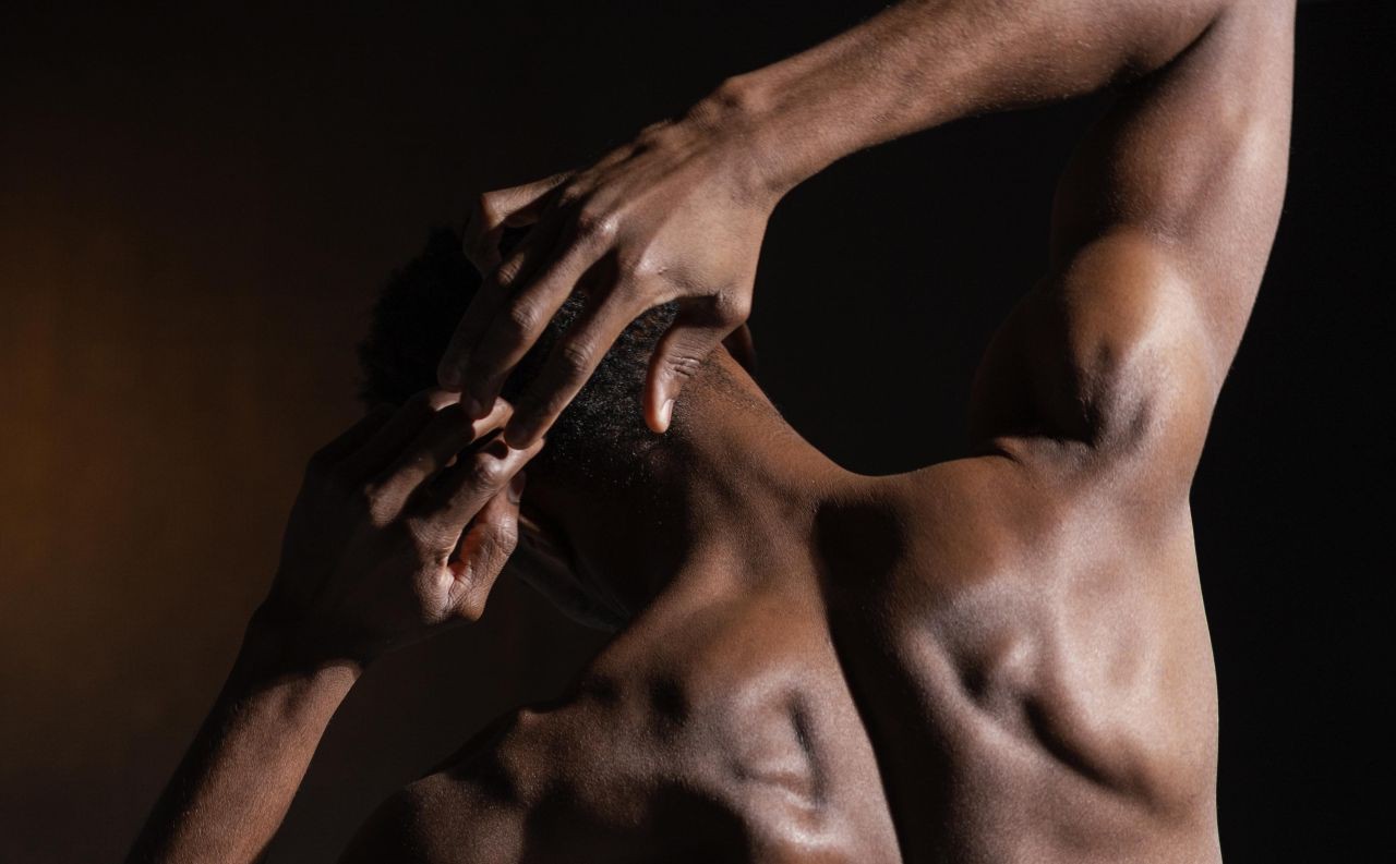 Homens cada vez mais jovens têm relatado sintomas que antes apareciam apenas após os 60 anos