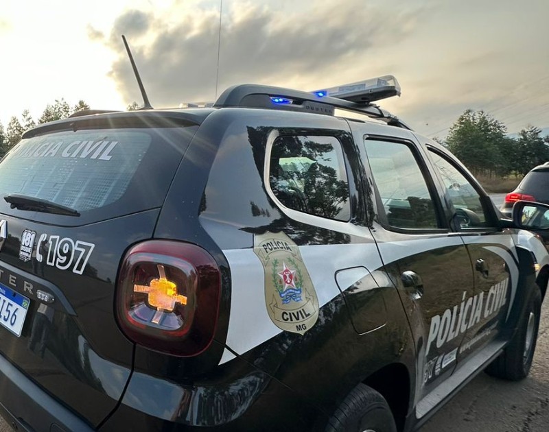 Mulher é presa por levar drogas ao presídio onde o filho cumpre pena em Jequitaí