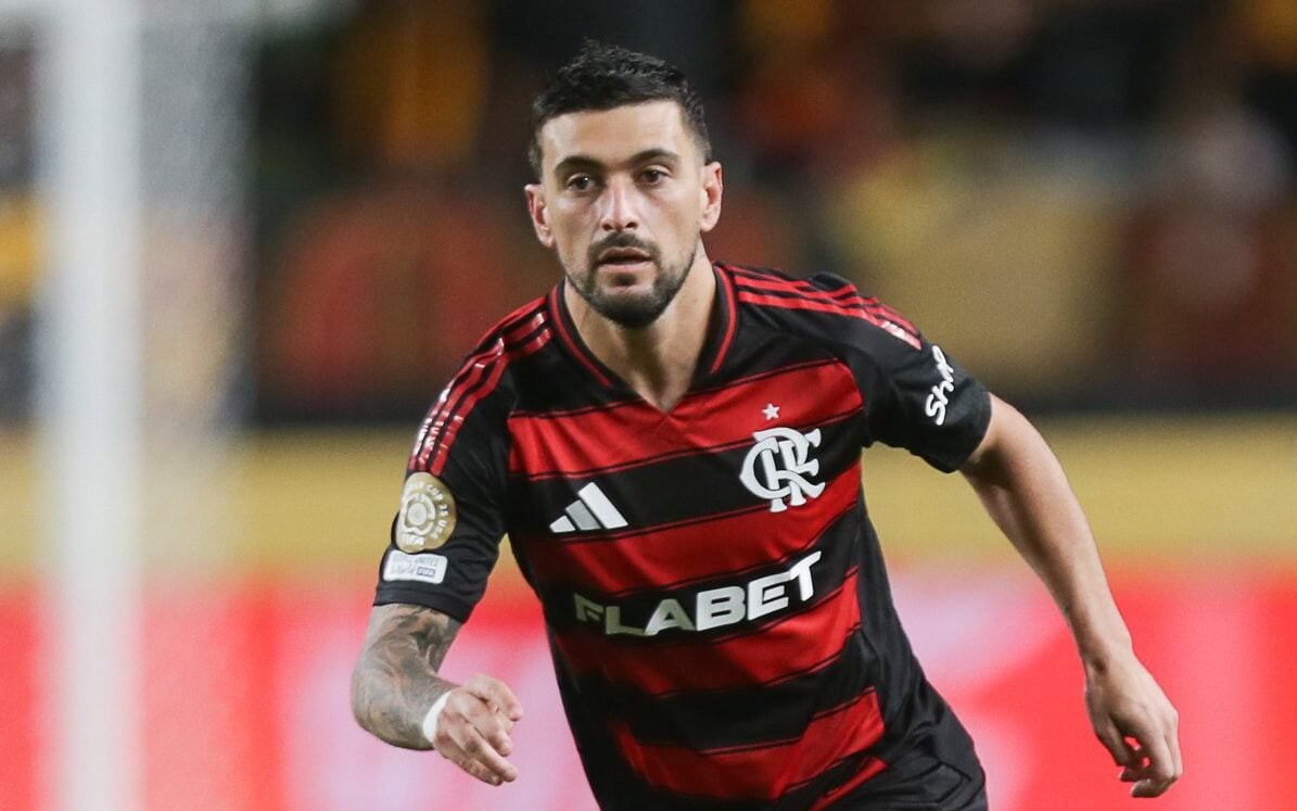Arrascaeta em ação pelo Flamengo contra o Espérance, na estreia do Mundial de Clubes (Foto: Gilvan de Souza/Flamengo)