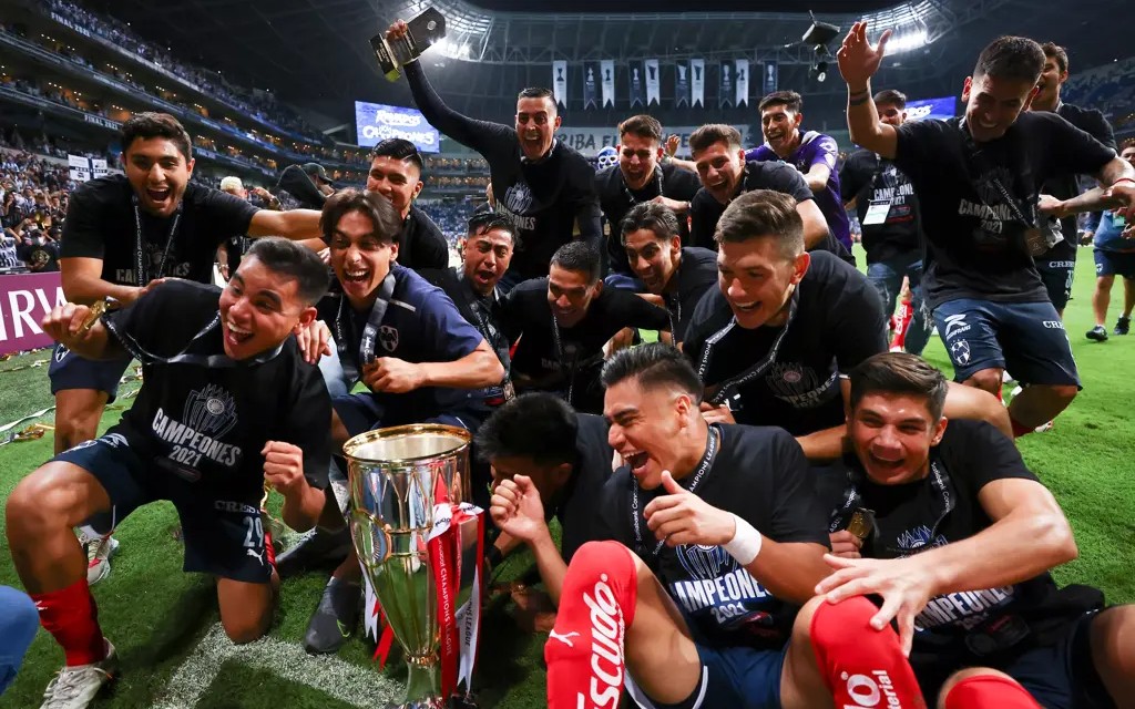 Jogadores do Monterrey comemoram título da Liga dos Campeões da Concacaf de 2021 (Foto: Reprodução/Fifa)