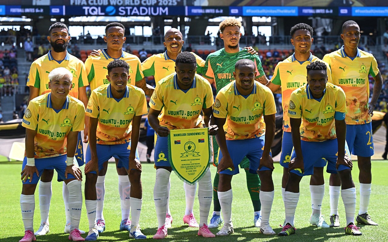 Mamelodi Sundowns encara o Fluminense no Mundial de Clubes (Foto: Federico Parra / AFP)