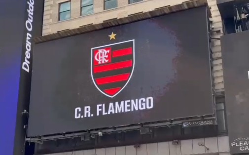 Flamengo exibe escudo do clube na Times Square (Foto: Reprodução)