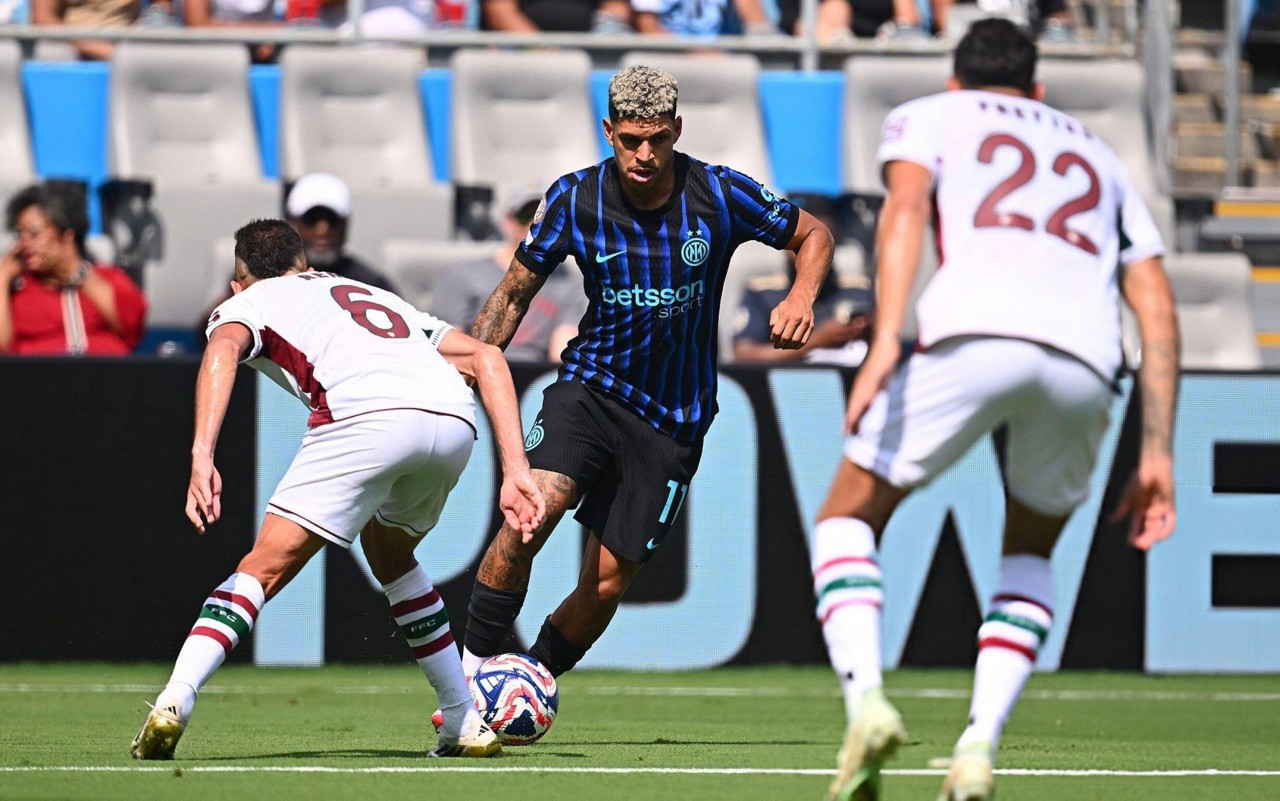 Luis Henrique em ação pela Inter de Milão contra o Fluminense (Foto: Divulgação/X)