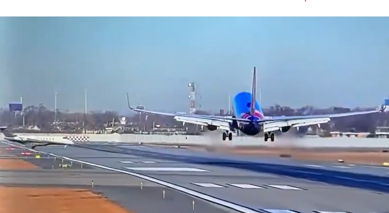 Uma aeronave da Southwest Airlines foi obrigada a realizar uma manobra de emergência durante voo entre Burbank e Las Vegas na manhã de sexta-feira, 25