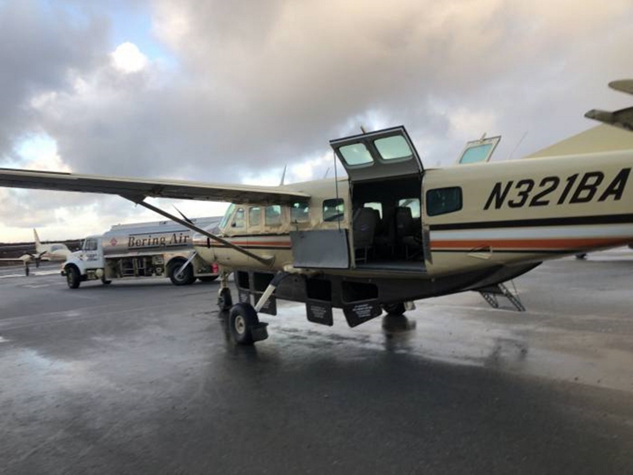  A aeronave desaparecida era um modelo Bering Air Caravan