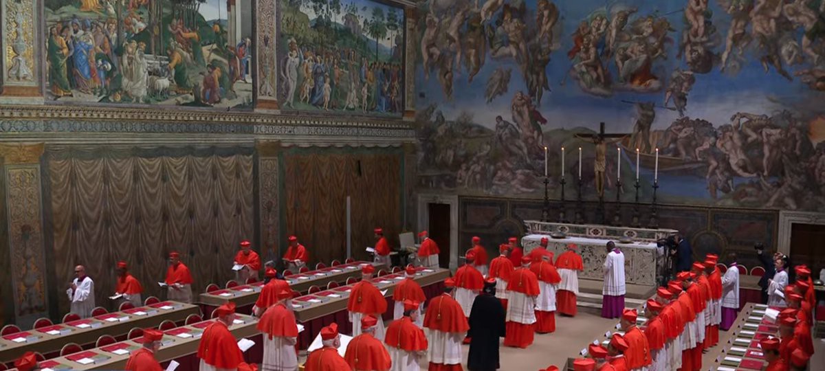 Cardeais começaram a entrar na Capela Sistina por volta das 11h30 de Brasília - 16h30 no horário do Vaticano 