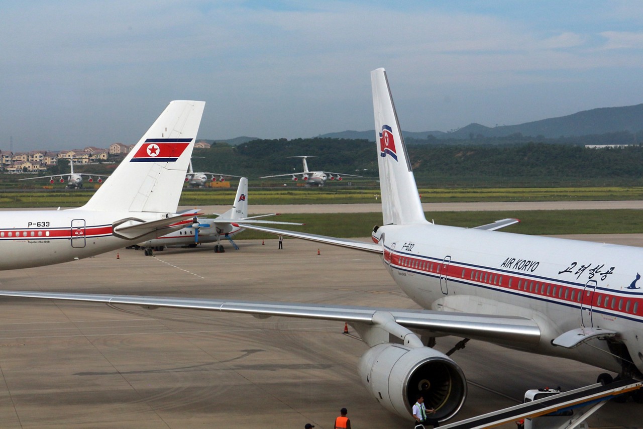 Parte da frota da Air Koryo no aeroporto internacional Sunan, na cidade com o mesmo nome, a 24km de Pyongyang, capital da Coreia do Norte