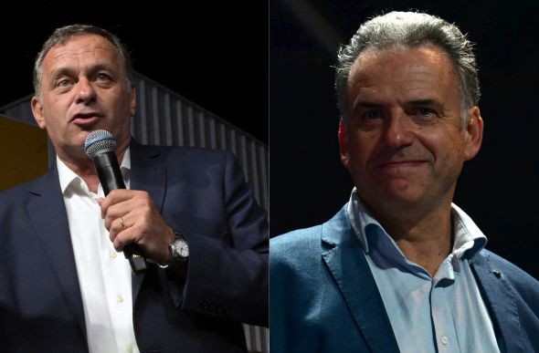 Álvaro Delgado (à esq.) Yamandú Orsi (à dir.) se enfrentam no Uruguai