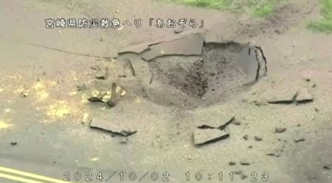Uma bomba não-detonada da 2ª Guerra Mundial explodiu no Aeroposto de Miyazaki, no Japão