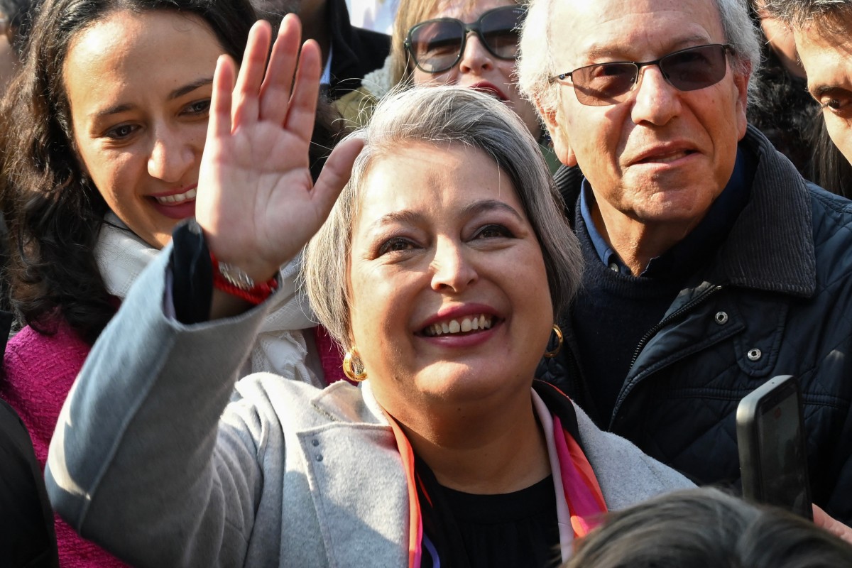 Jeannette Jara, que será candidata à presidência do Chile. (Crédito: Rodrigo ARANGUA/AFP)