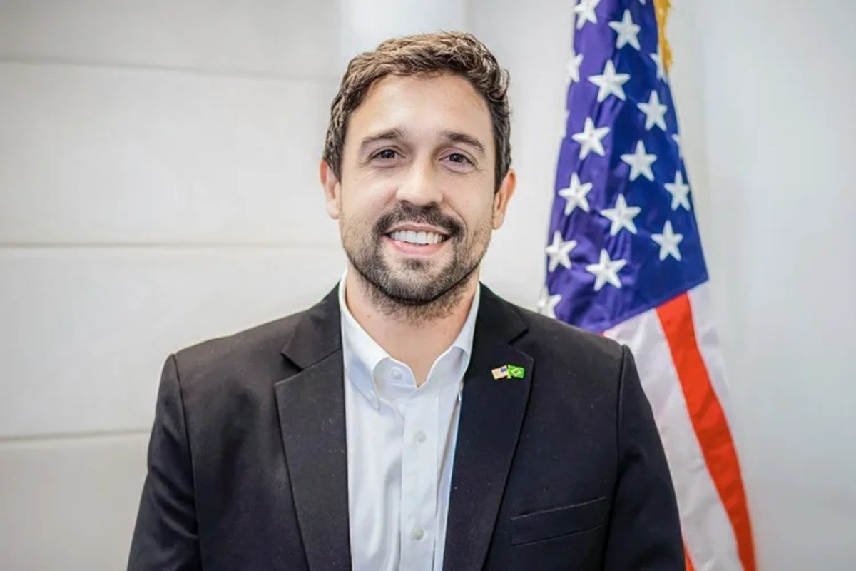 Porta-voz da Embaixada dos Estados Unidos no Brasil, Luke Ortega