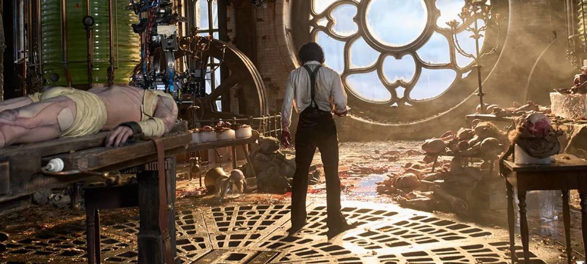 Foto da produção Frankenstein, da Netflix