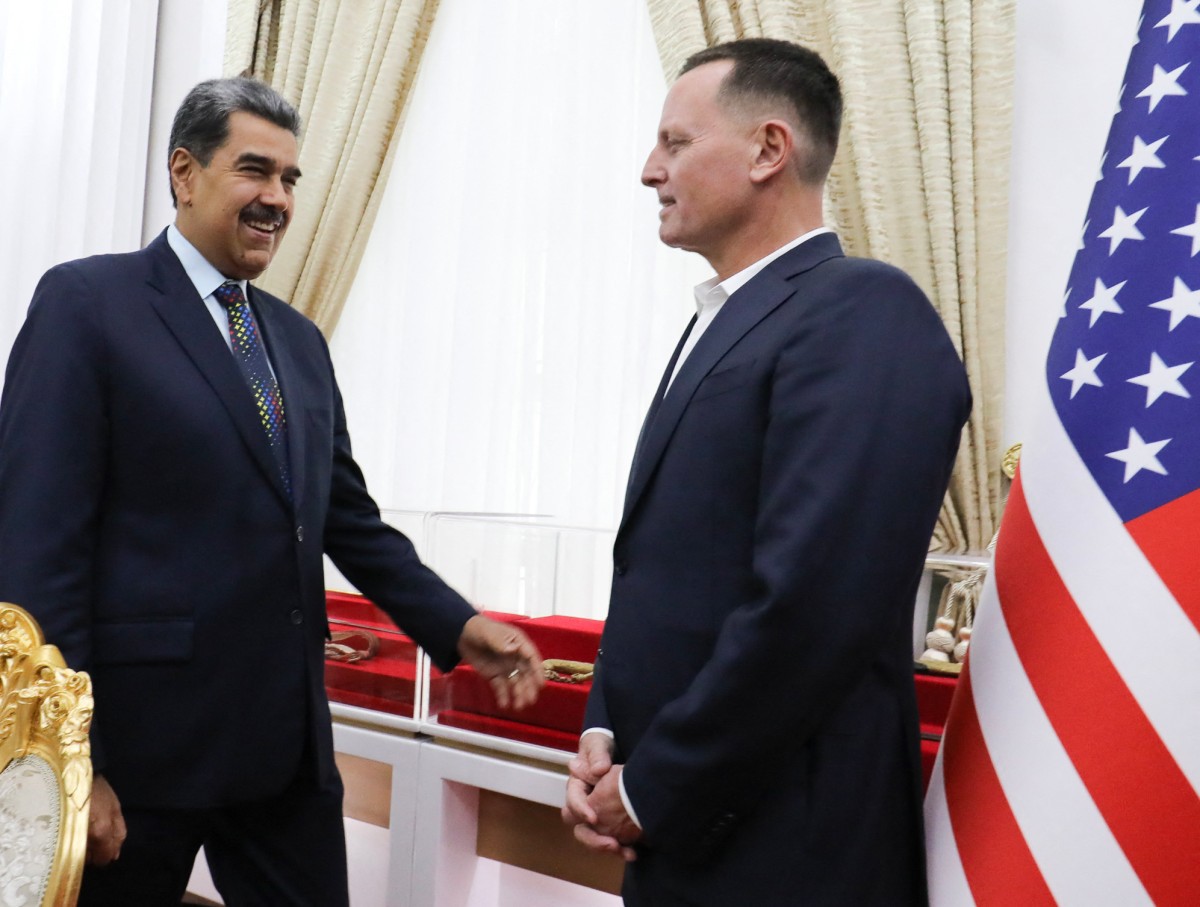 Nicolás Maduro recebe Richard Grenell, representante do governo de Donald Trump