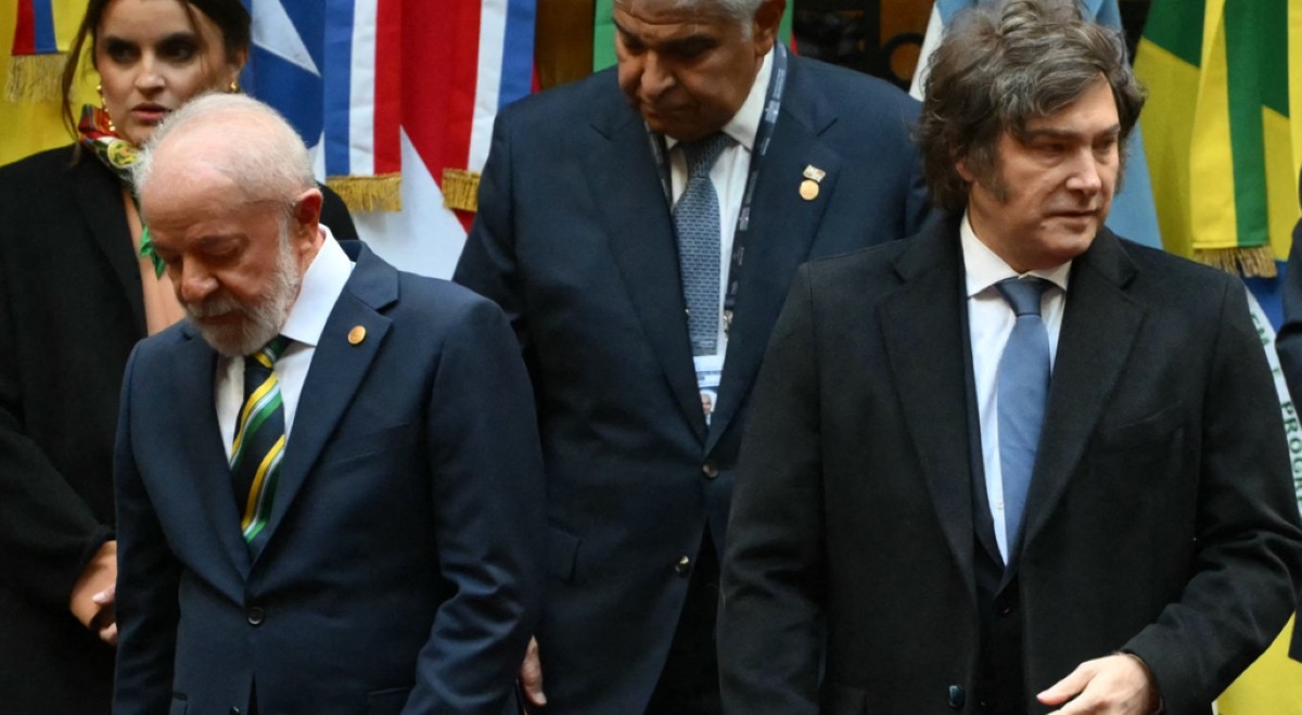 Os presidentes Lula e Javier Milei na Cúpula dos Brics, realizada em Buenos Aires