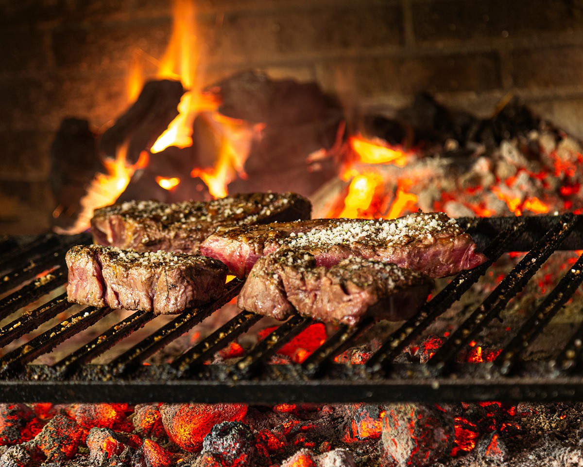 A tradição católica restringe o consumo de carne vermelha em duas datas anuais