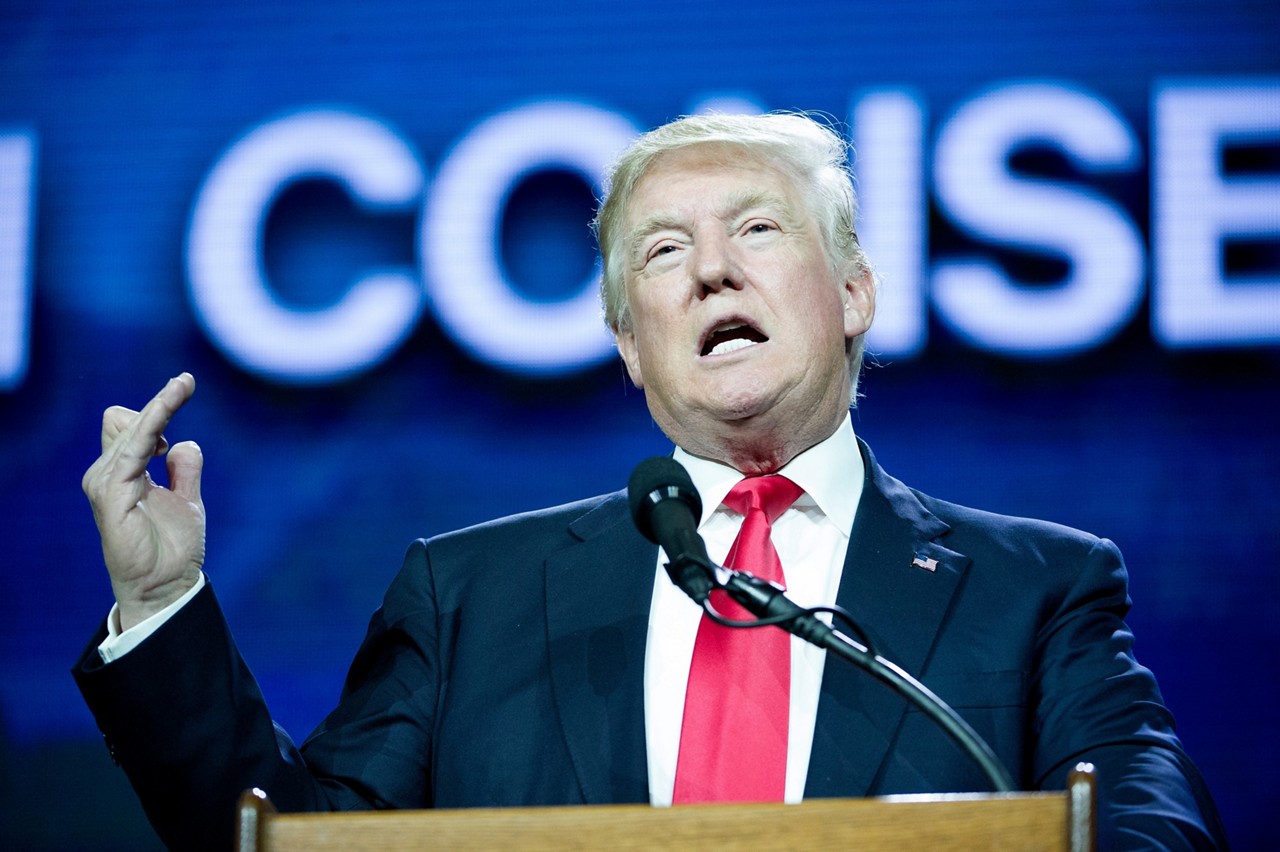 Trump irá se reunir com o presidente ucraniano na segunda