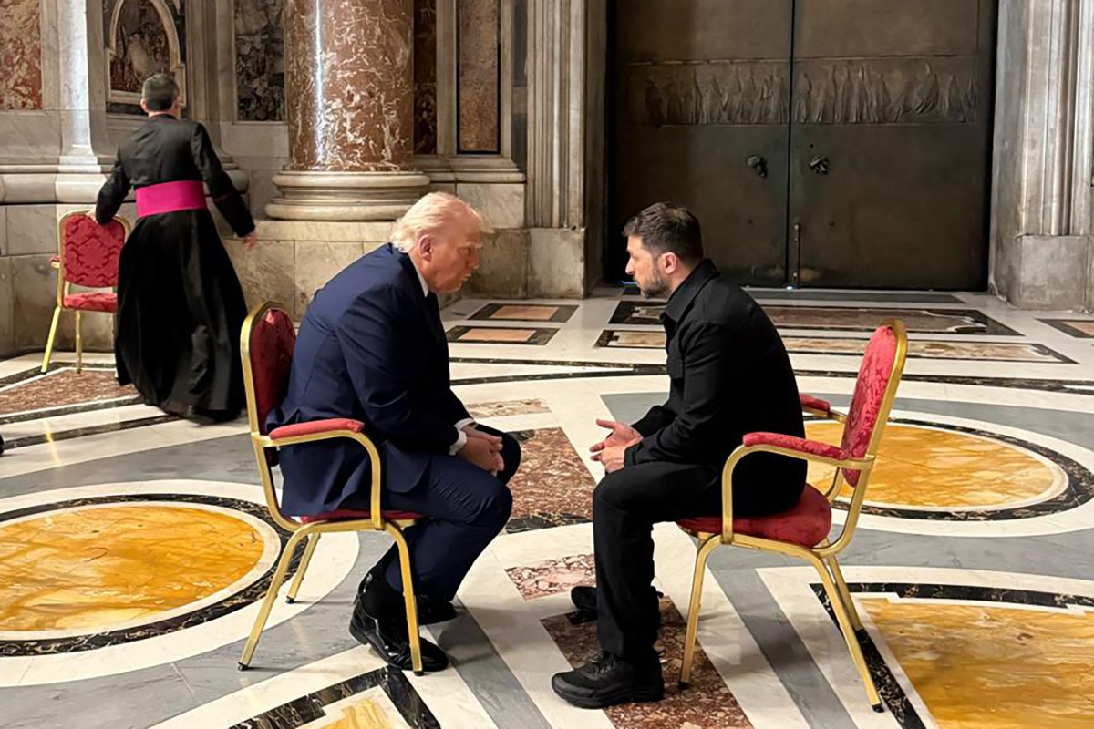Trump e Zelensky na Basílica de São Pedro