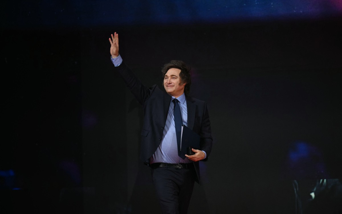 Argentine President Javier Milei arrives to speak during the annual Conservative Political Action Conference (CPAC) at the Gaylord National Resort & Convention Center at National Harbor in Oxon Hill, Maryland, on February 22, 2025. (Photo by Alex WROBLEWSKI / AFP)