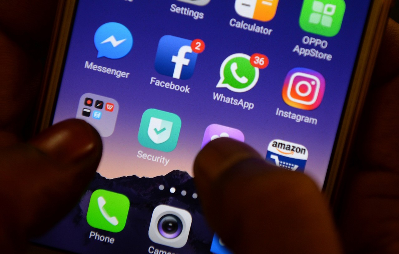A medida afeta dispositivos Android com versão 5.0 ou anterior e iPhones com iOS 12 ou anterior