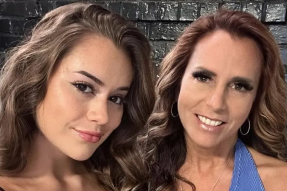 Mãe e filha formam um trisal com mesmo homem nos EUA