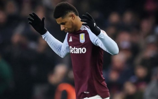 Rashford em sua estreia pelo Aston Villa (Foto: Reprodução/Instagram)