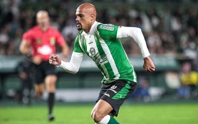 Nicolas Careca tem um gol em oito jogos pelo Coritiba. Foto: JP Pacheco/Coritiba
