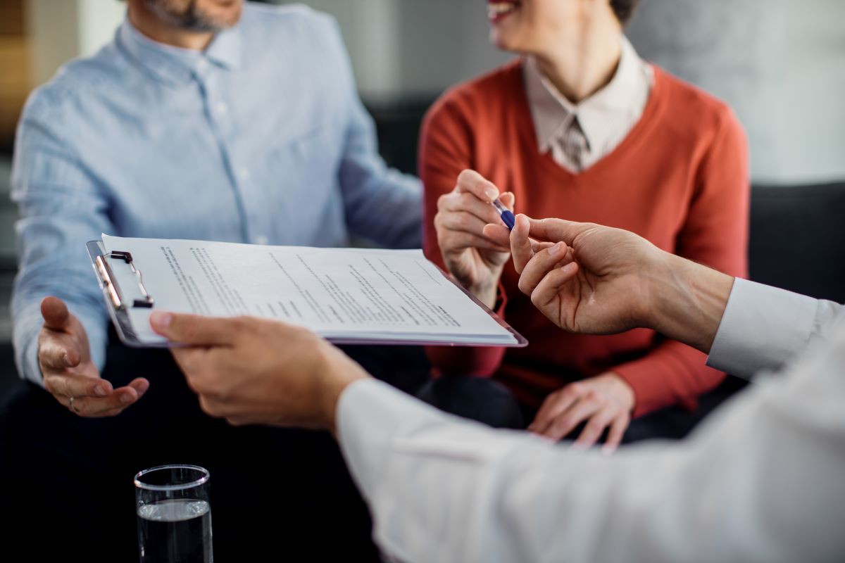 Segurança patrimonial e pessoal continua sendo uma prioridade para pessoas e empresas, mesmo em momentos de incerteza econômica