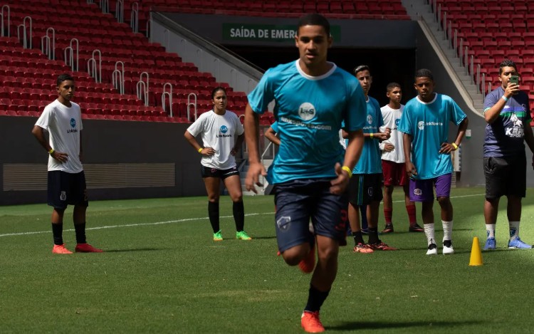 A LinkSports tem como objetivo dar visibilidades a jovens talentos no futebol através de micro-patrocínios. (Foto: Reprodução/Instagram)