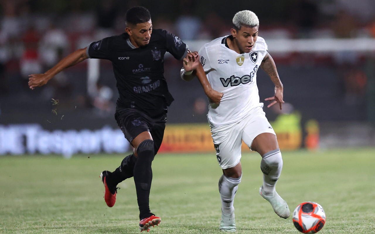 Botafogo vence o Nova Iguaçu com gol nos minutos finais em Moça Bonita (Foto: Vitor Silva/ Botafogo)