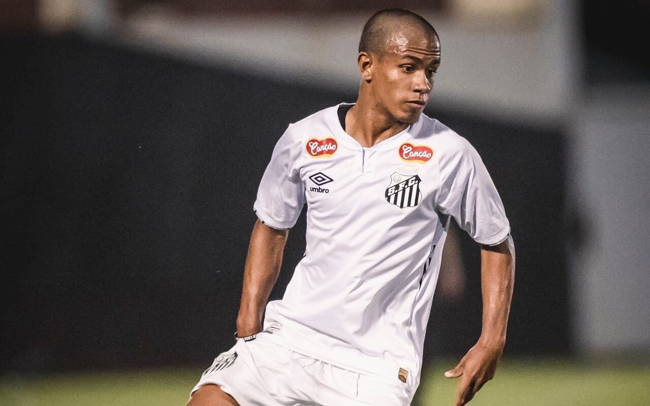 Nadson atuou em quatro partidas da Copinha neste ano (Foto: Bruno Vaz/Santos FC)