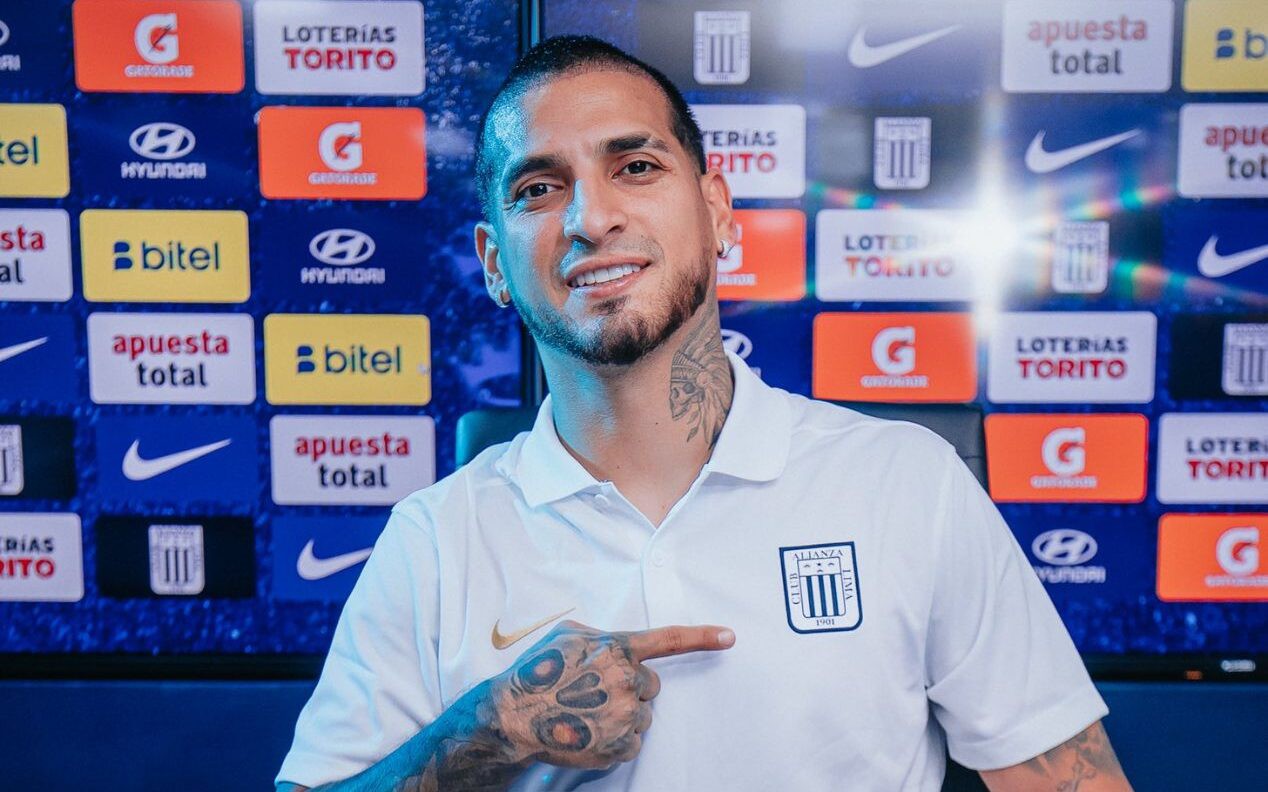 Miguel Trauco é o novo reforço do Alianza Lima, do Peru (Foto: Divulgação / Alianza Lima)