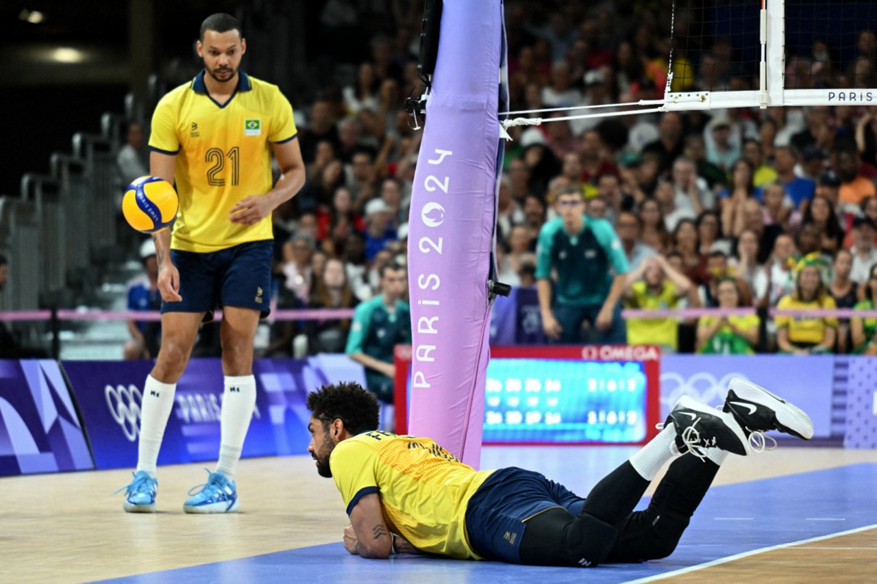Brasil voltou a decepcionar em uma grande competição e parou nas quartas em Paris