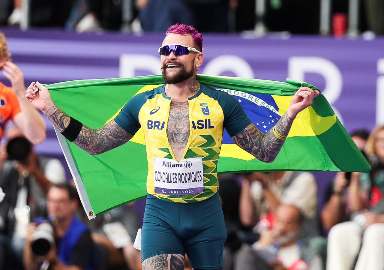 Vinicius Rodrigues, ex-participante do "Big Brother Brasil 24" e atleta paralímpico