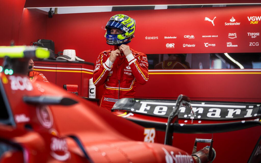 Oliver Bearman durante sua estreia na Fórmula 1 pela Ferrari, no GP da Arábia Saudita 2024. (AFP)
