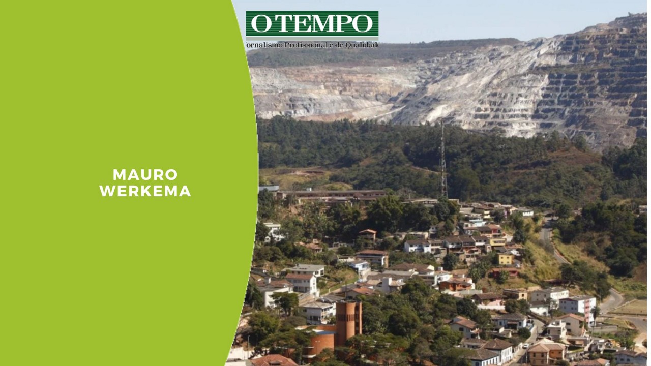 Vista geral de Itabira com a mina de ferro ao fundo